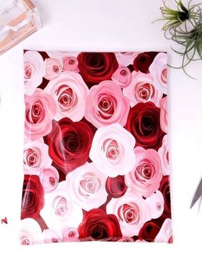 10 Floral Rose Print Polymailers 10 x 13